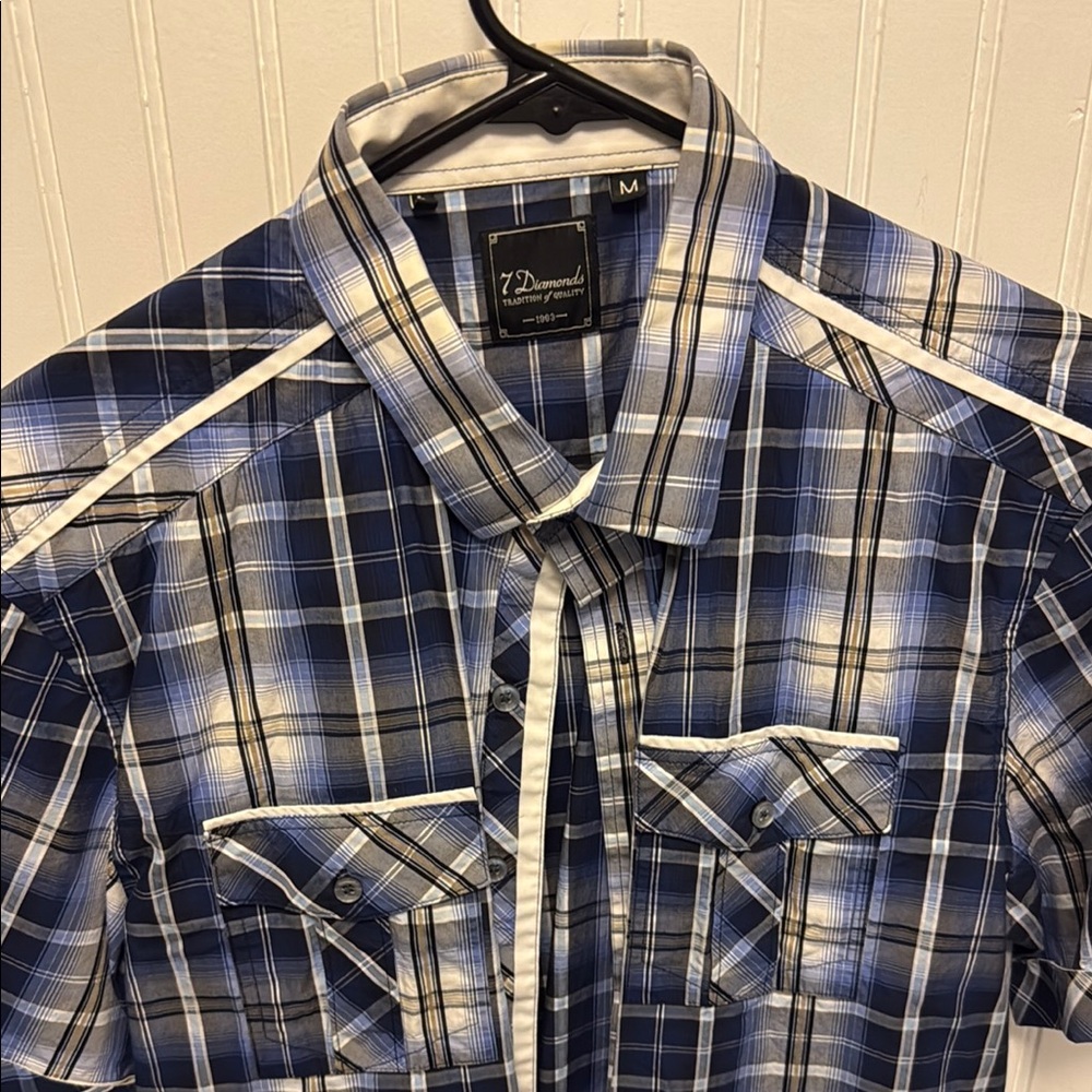 7 Diamonds Blue and White Casual Button Down Shirt